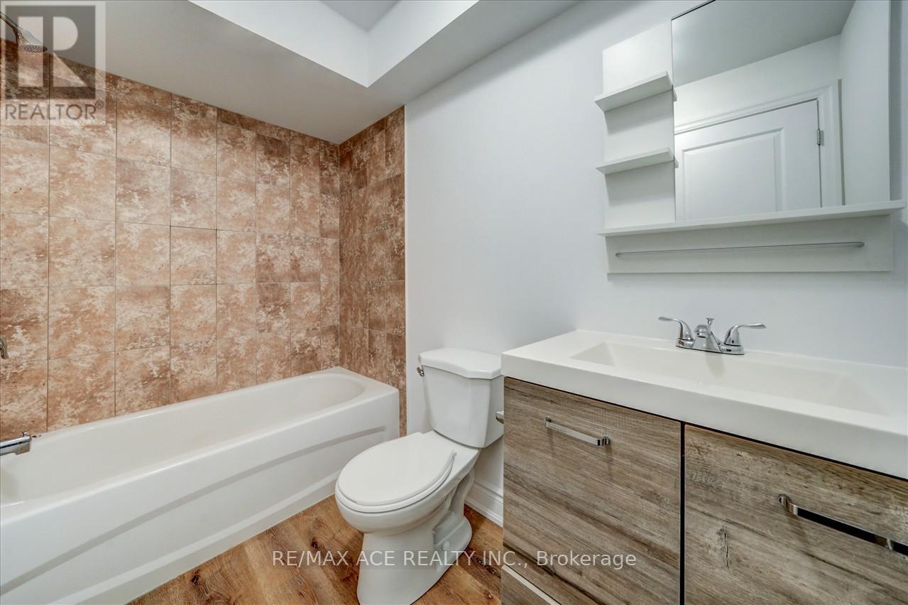 183 Munro Street, Toronto, Ontario  M4M 2B8 - Photo 22 - E13845906
