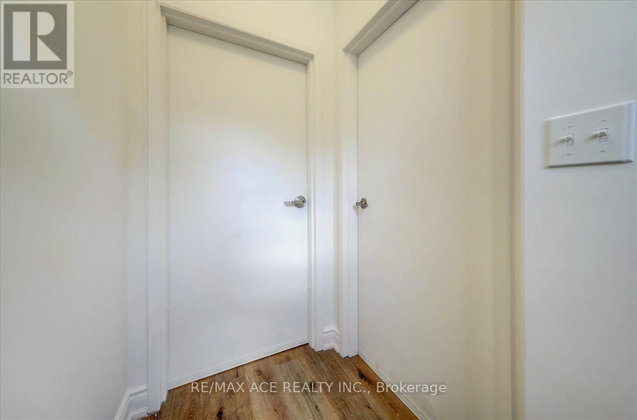 183 Munro Street, Toronto, Ontario  M4M 2B8 - Photo 5 - E13845906