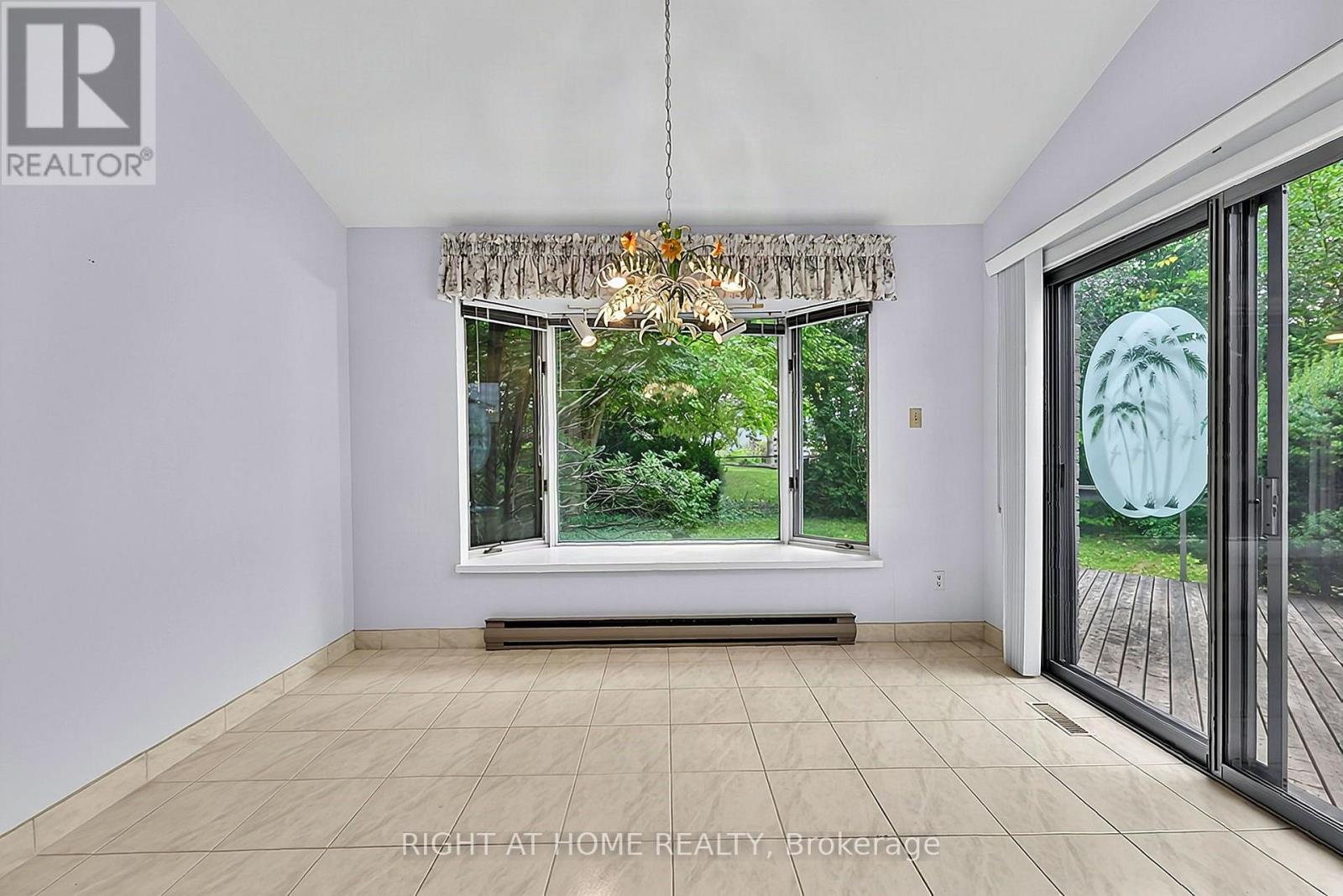 50 Mayvern Crescent, Richmond Hill, Ontario  L4C 5J4 - Photo 13 - N13845896