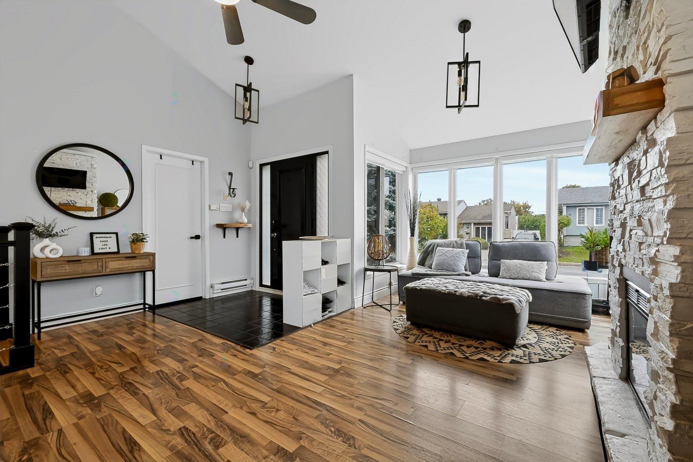 481 Rue Arthur-Foucher Repentigny (Le Gardeur) Quebec Canada J5Z3Y1 3