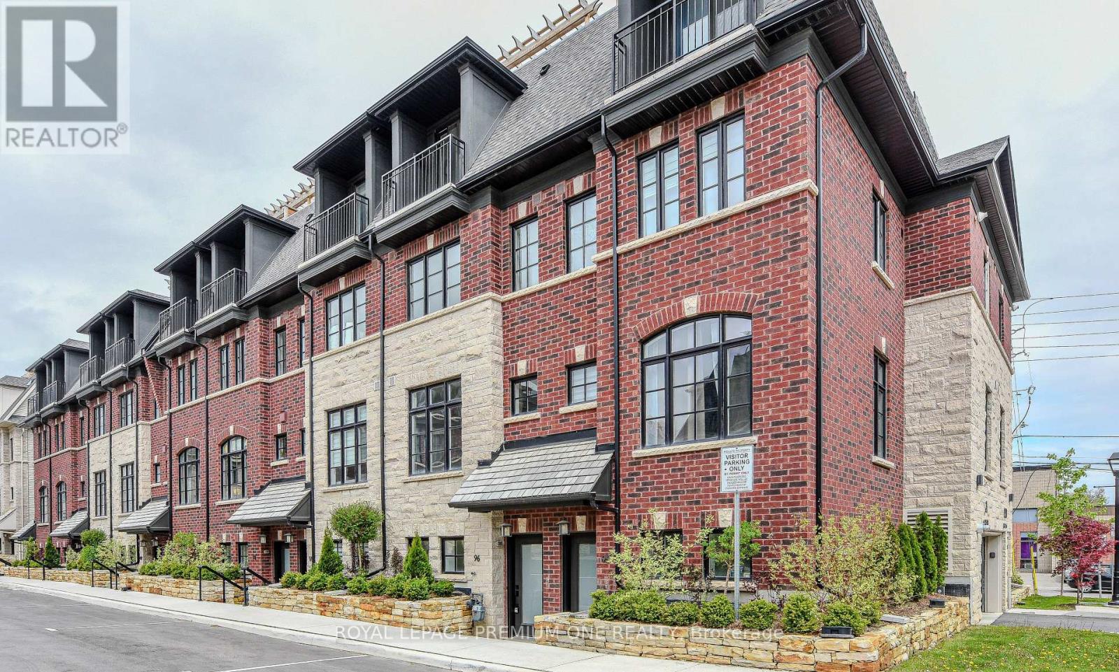 114 - 1 WASDALE ROAD, Mississauga, Ontario