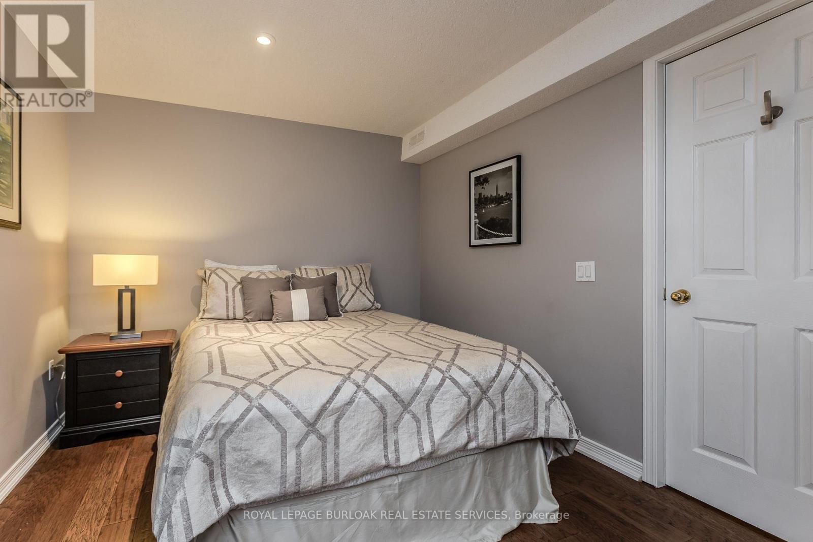 51 - 2243 Turnberry Road, Burlington, Ontario  L7M 4Y6 - Photo 17 - W13845810