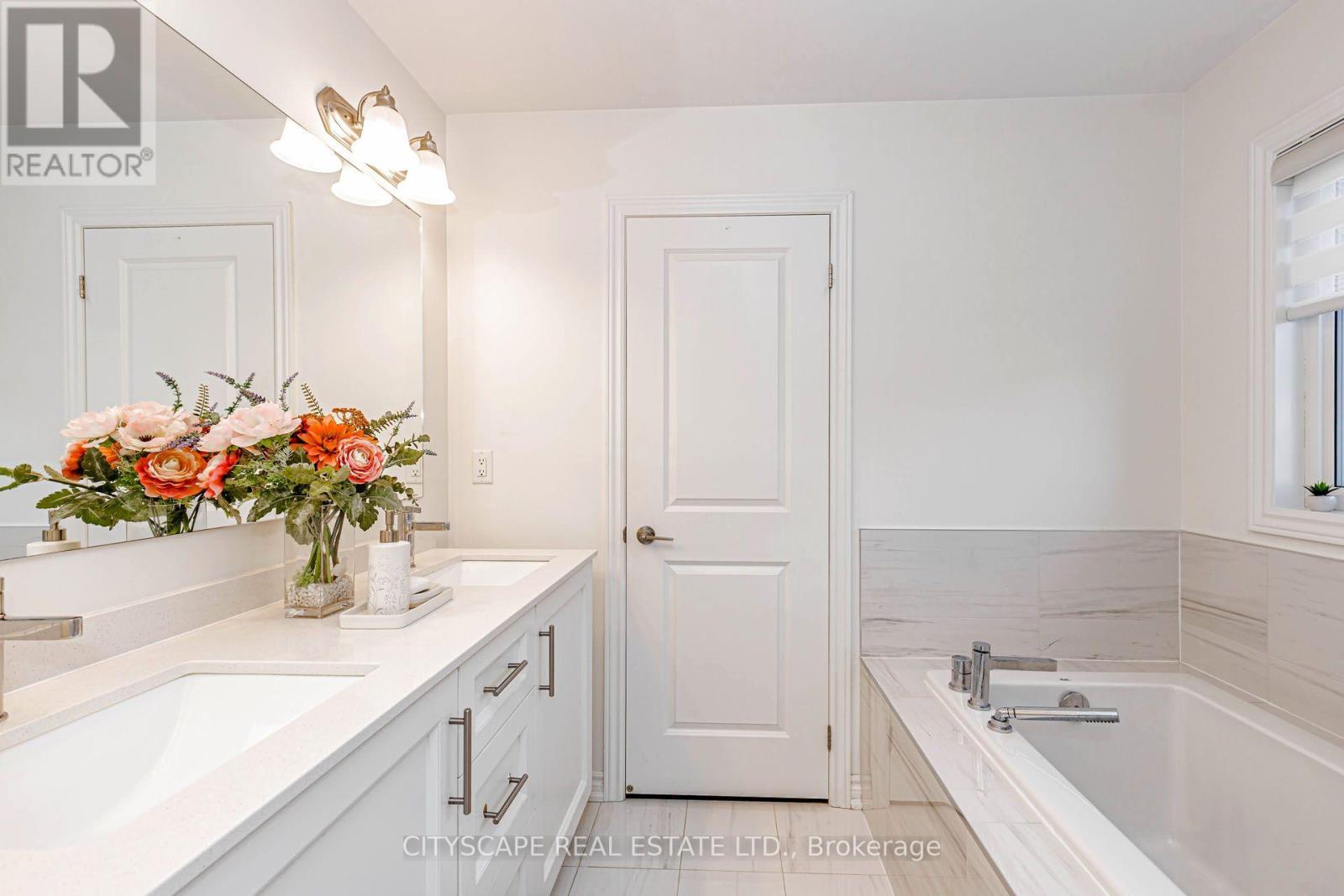 482 Bergamot Avenue, Milton, Ontario  L9E 1T8 - Photo 32 - W13845902