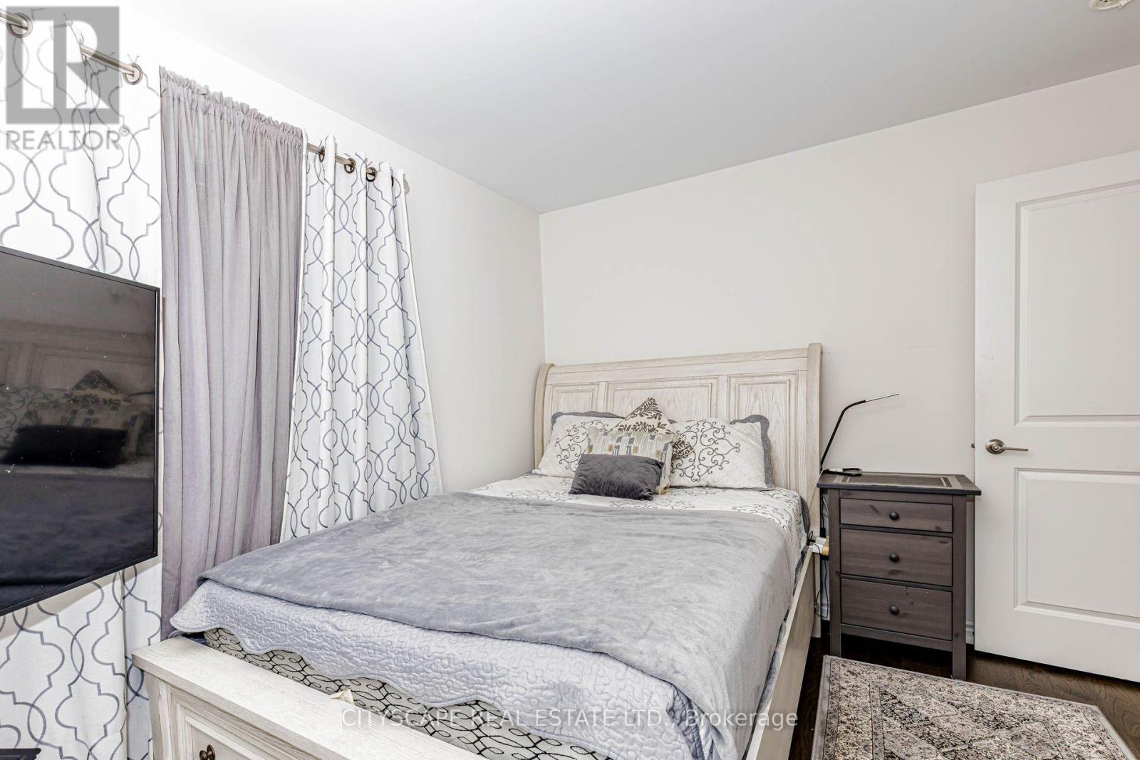 482 Bergamot Avenue, Milton, Ontario  L9E 1T8 - Photo 34 - W13845902