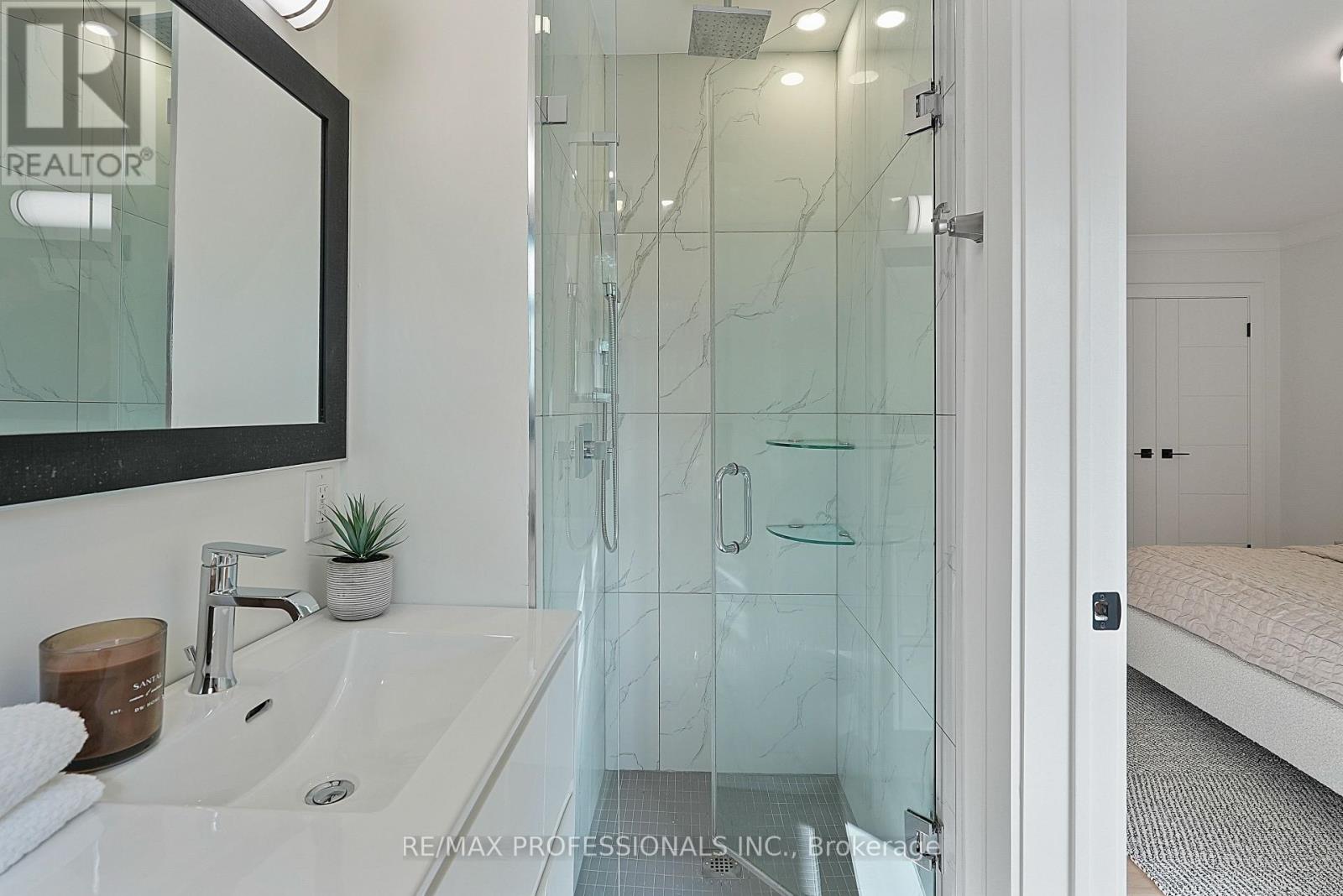 15 Bell Royal Court, Toronto, Ontario  M9A 4G7 - Photo 25 - W13845918