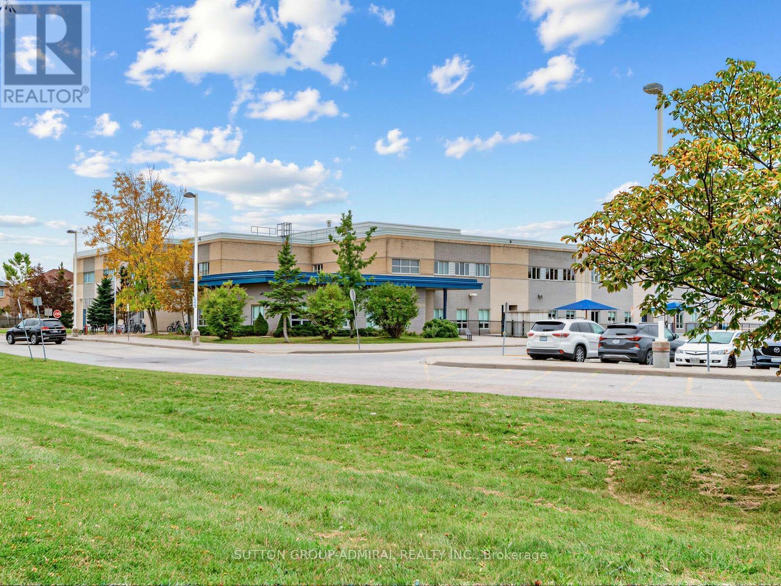 17 Royal Appian Crescent, Vaughan, Ontario  L4K 5K9 - Photo 35 - N13844330