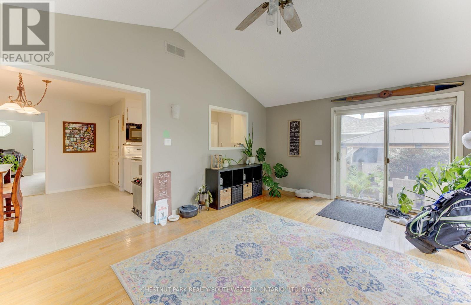 133 Cornell Avenue, Kitchener, Ontario  N2G 3E5 - Photo 11 - X13845824