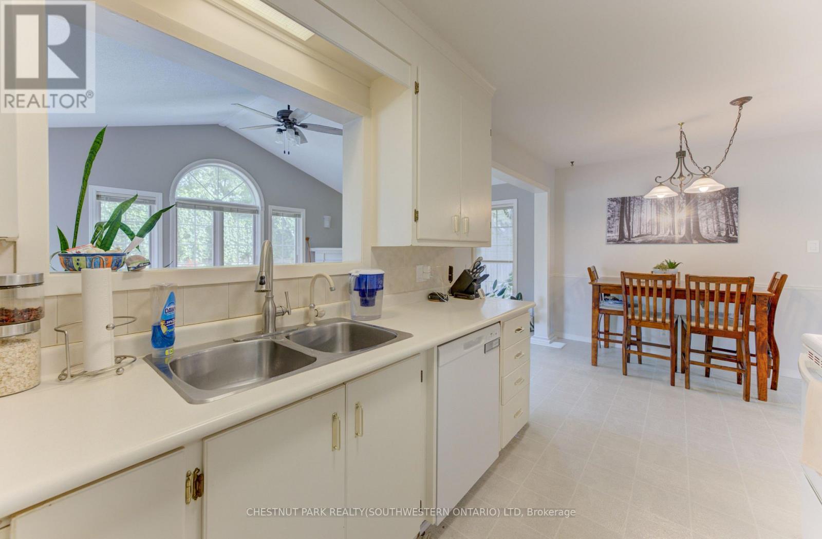133 Cornell Avenue, Kitchener, Ontario  N2G 3E5 - Photo 6 - X13845824