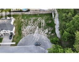 72 HICKORY AVENUE, Niagara-on-the-Lake, Ontario