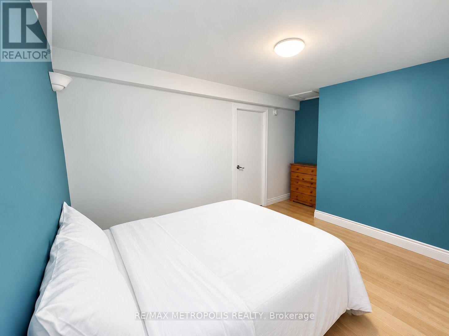 159 York Street, St. Catharines, Ontario  L2R 6E9 - Photo 16 - X13845924
