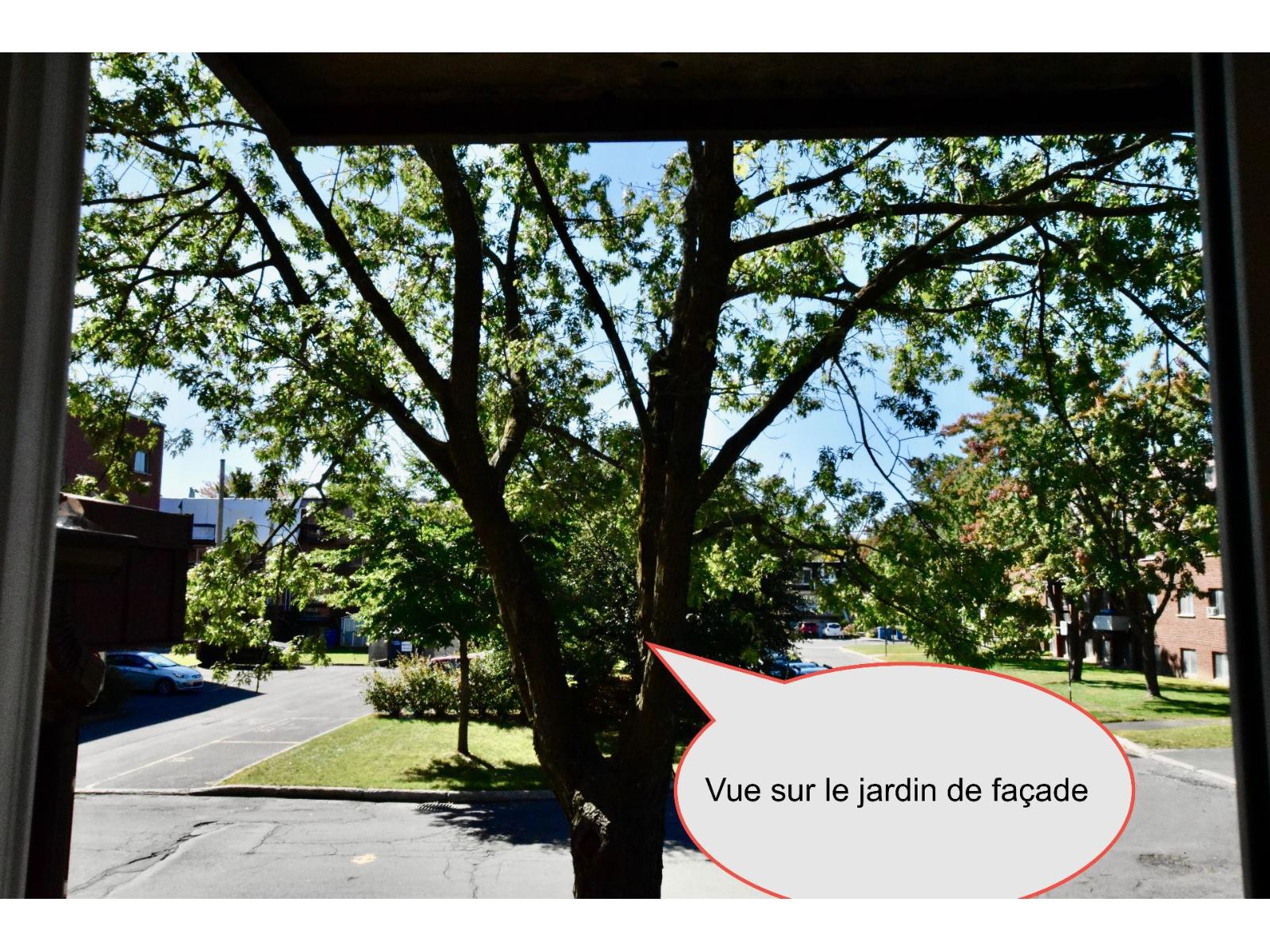 517 Rue Varennes|#101 Longueuil (Le Vieux-Longueuil) Quebec Canada J4L4J1 3