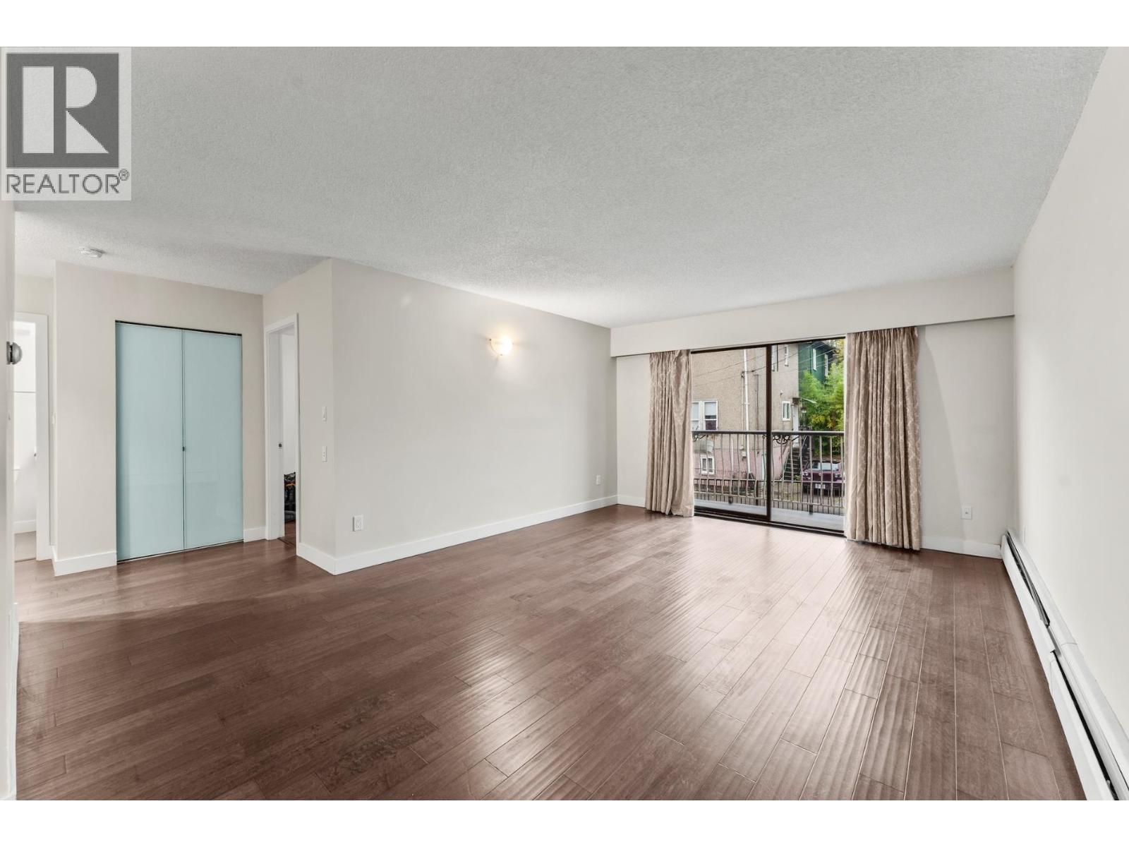 203 1611 E 3rd Avenue, Vancouver, British Columbia  V5N 1H1 - Photo 3 - R3170008