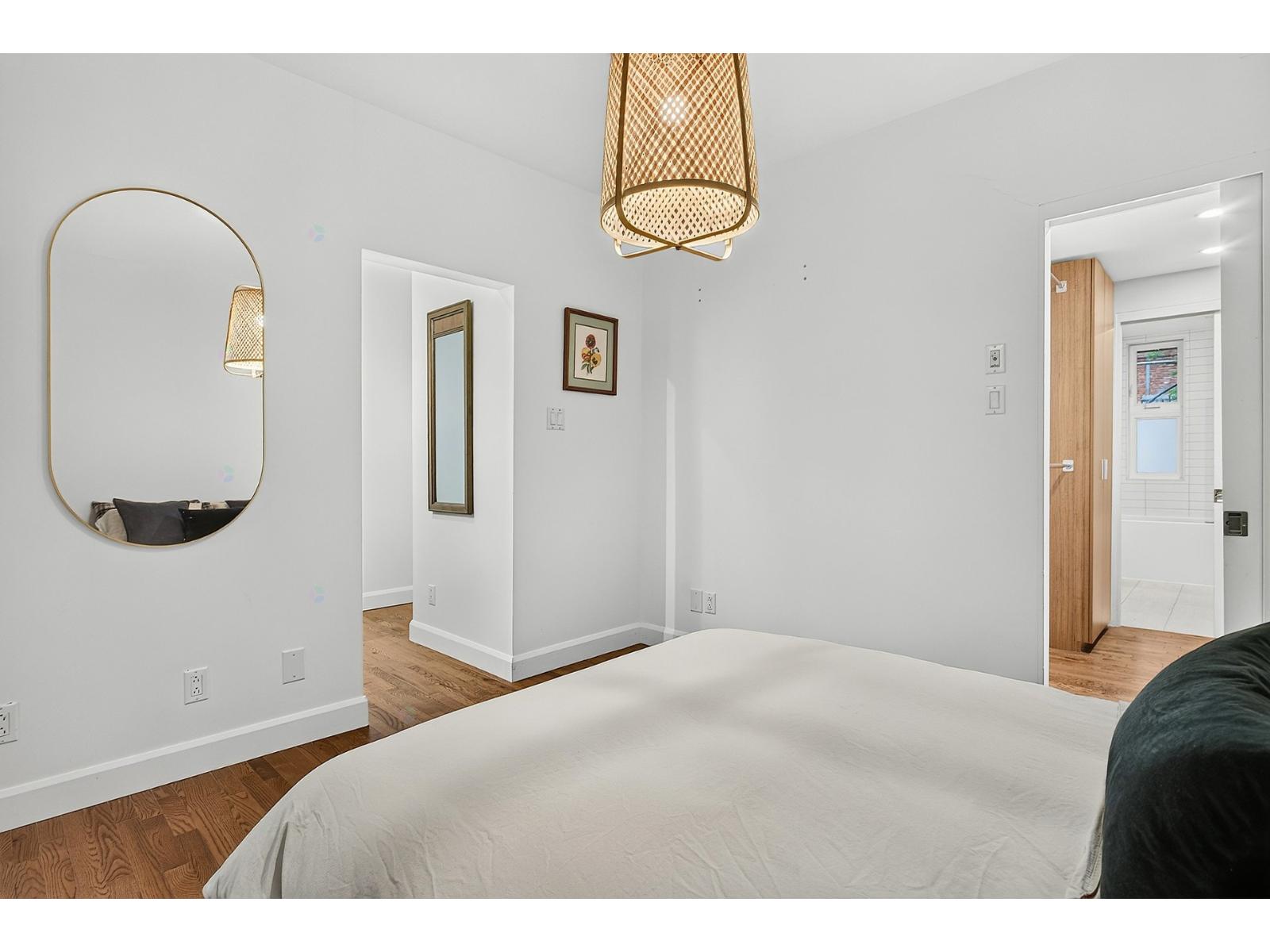 5223 4e Avenue Montréal (Rosemont/La Petite-Patrie) Quebec Canada H1Y2V4 4