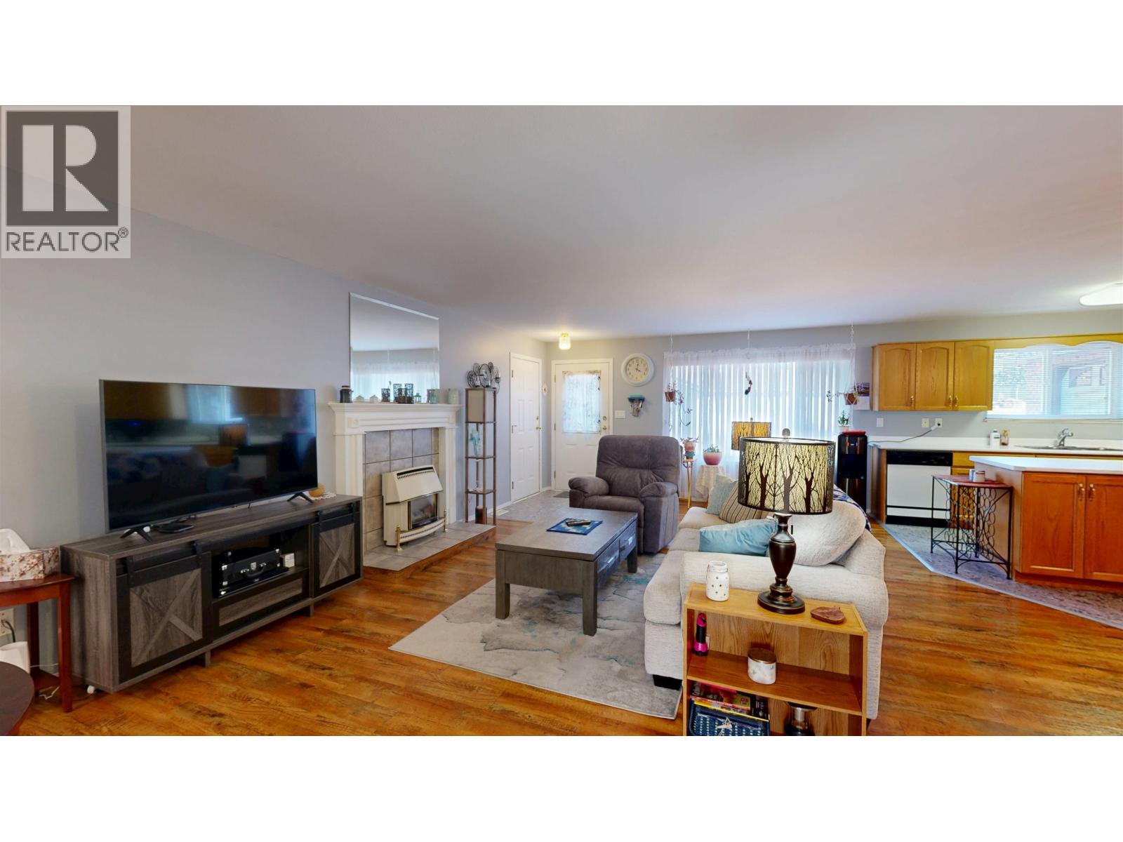 2 202 8th Street, 100 Mile House, British Columbia  V0K 2E0 - Photo 12 - R3171010