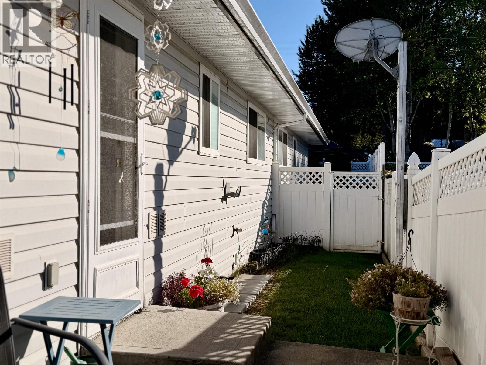2 202 8th Street, 100 Mile House, British Columbia  V0K 2E0 - Photo 20 - R3171010