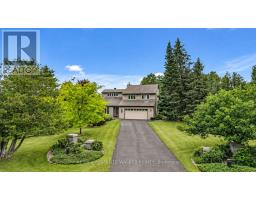 194 WAGON DRIVE, Ottawa, Ontario