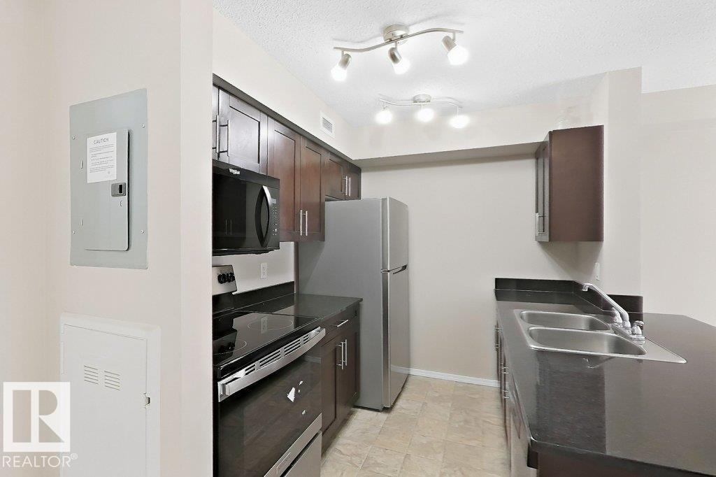 #203 12025 22 AVE SW SW
