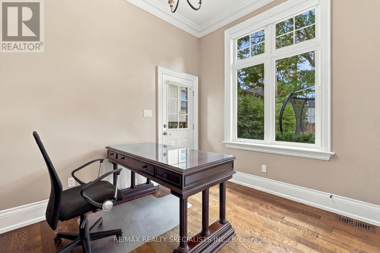 53 Cumberland Drive, Mississauga (Port Credit), Ontario  L5G 3N1 - Photo 20 - W13845942