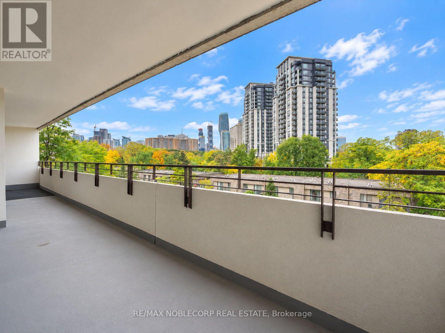 405 - 1320 Mississauga Valley, Mississauga, Ontario  L5A 3S9 - Photo 24 - W13845960