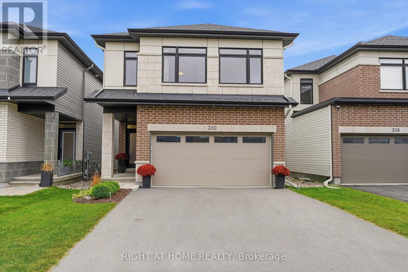 310 Chamomile Way, Ottawa, Ontario  K1T 0X1 - Photo 1 - X13845930