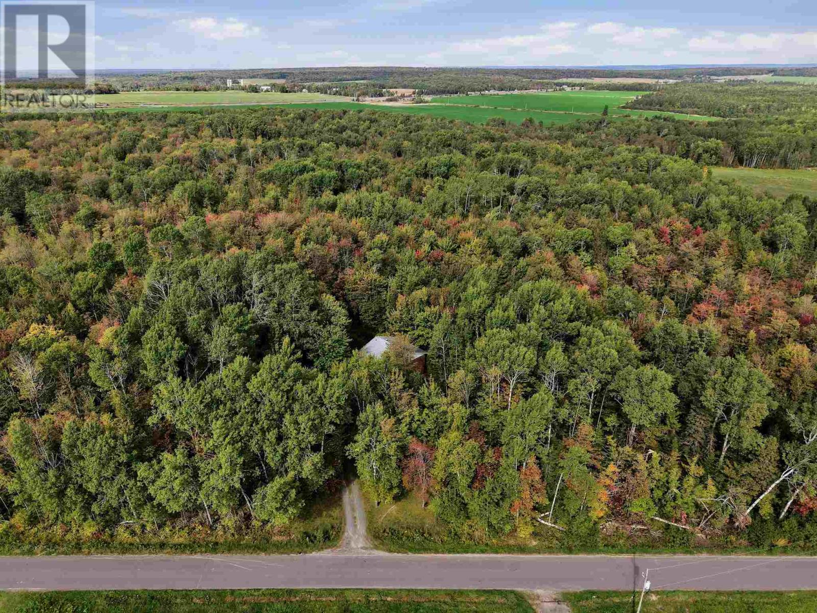 190 Town Line Rd E, Laird, Ontario  P0S 1C0 - Photo 3 - SM262702