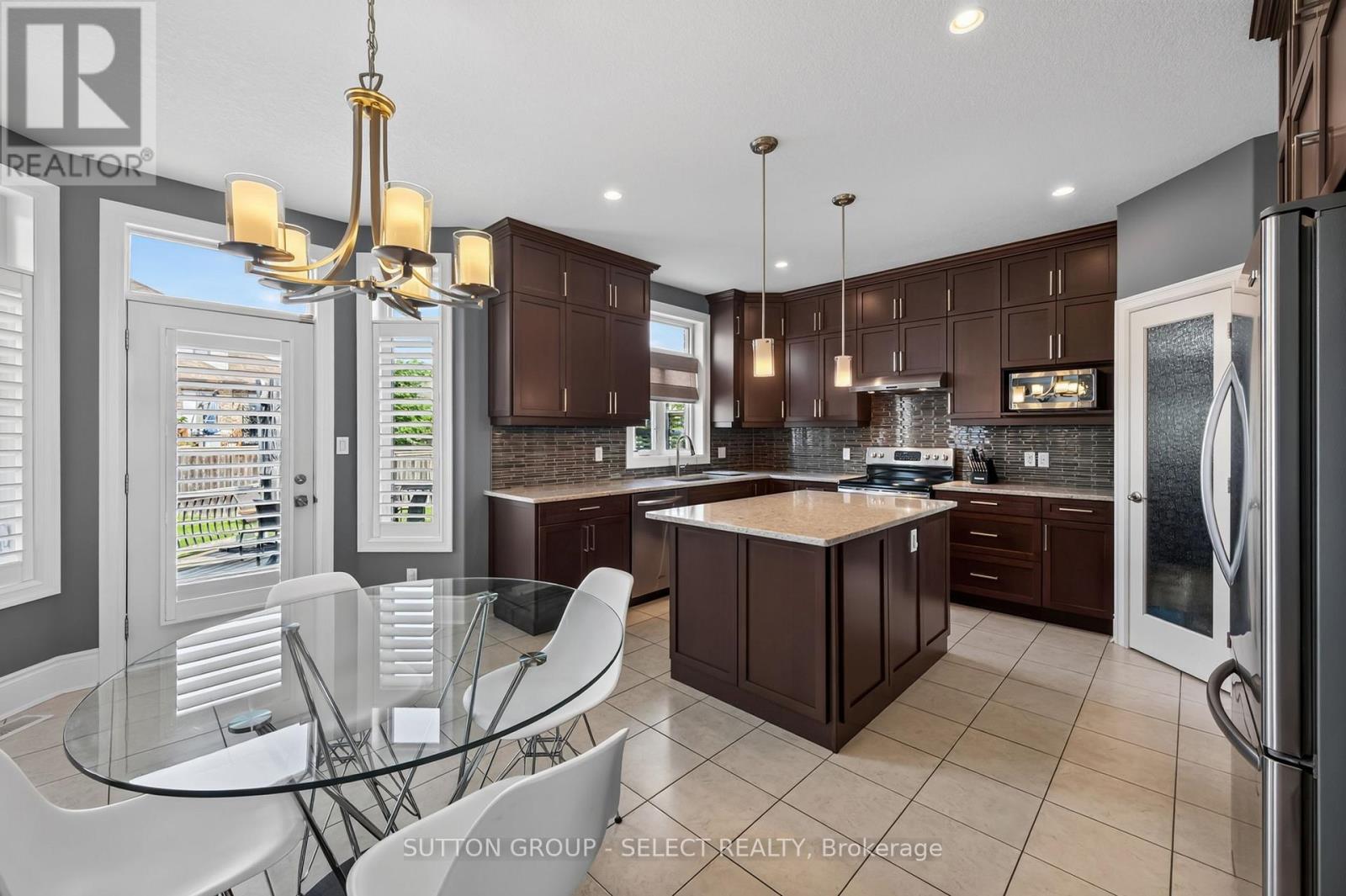 68 Blue Heron Drive, Middlesex Centre (Ilderton), Ontario  N0M 2A0 - Photo 7 - X13846044