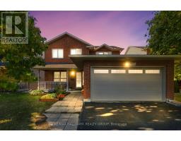 1920 LECLAIR CRESCENT, Ottawa, Ontario