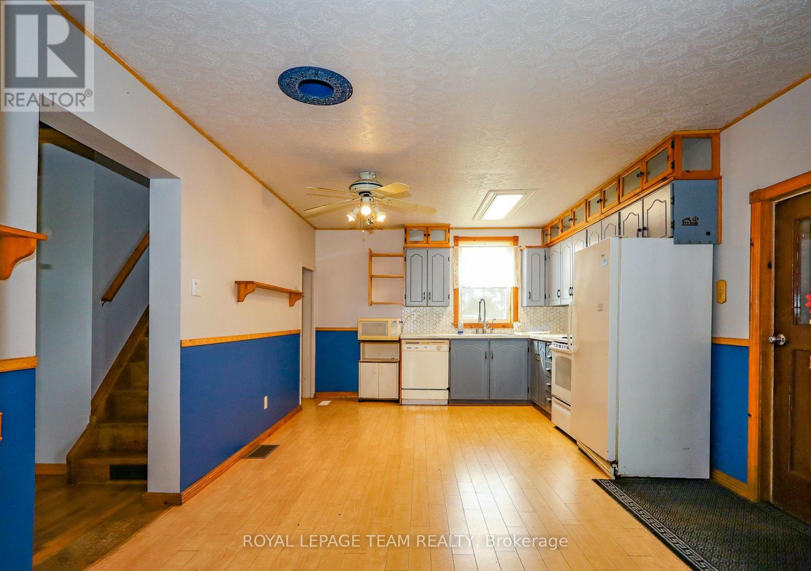 13585 County 9 Road, North Dundas, Ontario  K0C 1H0 - Photo 7 - X13846026