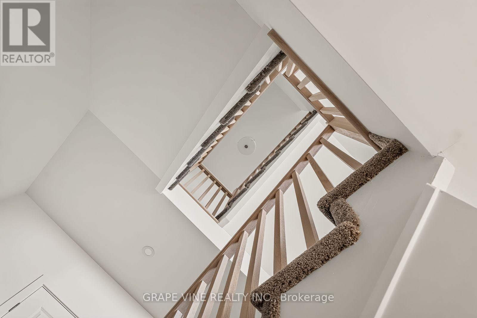 580 Arbia Ridge, Ottawa, Ontario  K2S 2S4 - Photo 7 - X13846066