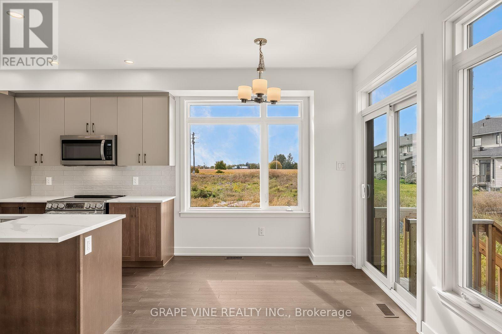 595 Arbia Ridge, Ottawa, Ontario  K2S 2S3 - Photo 14 - X13846076