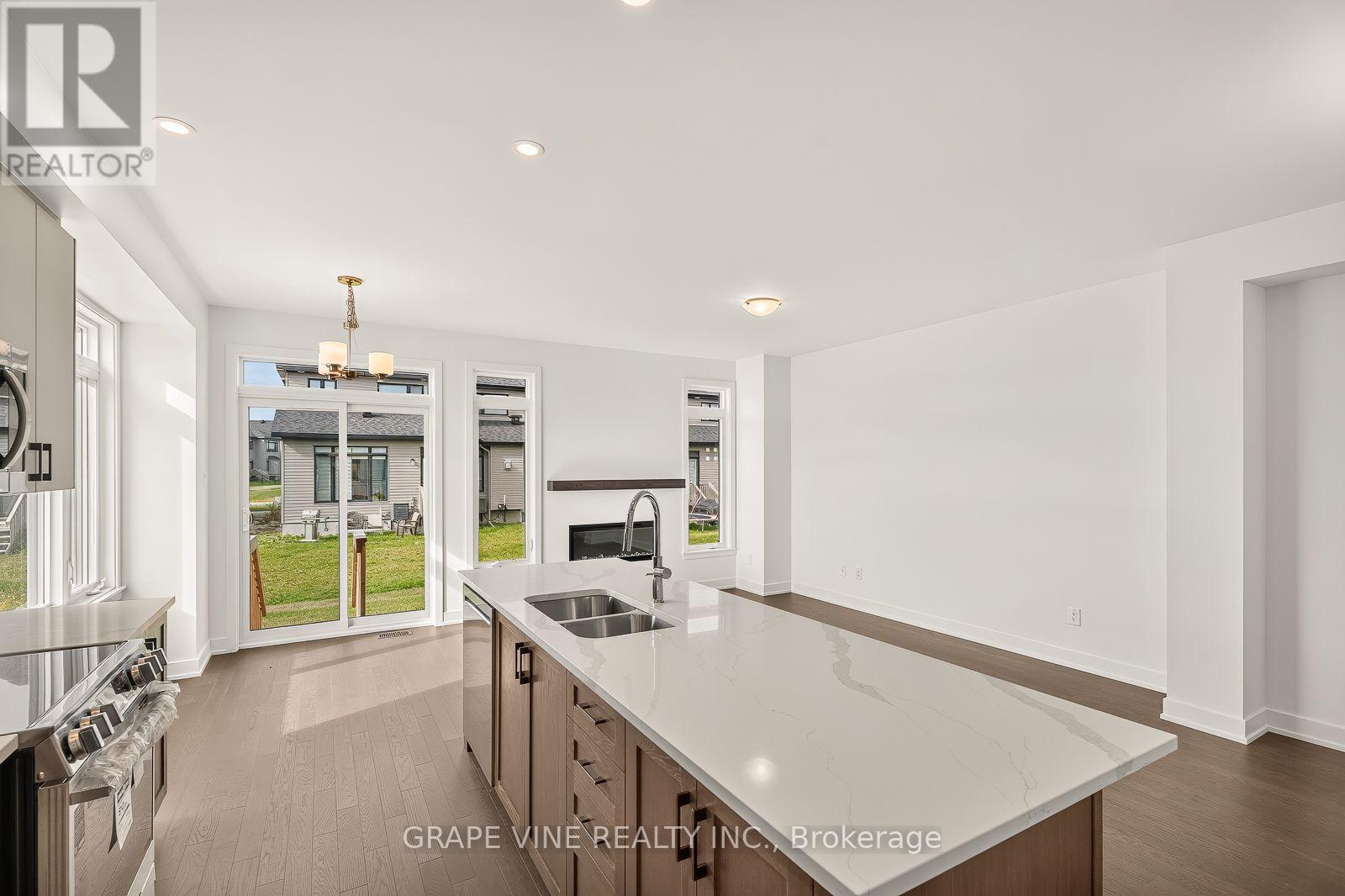 595 Arbia Ridge, Ottawa, Ontario  K2S 2S3 - Photo 17 - X13846076