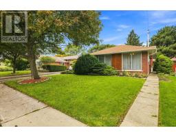 142 CASS AVENUE, Toronto, Ontario
