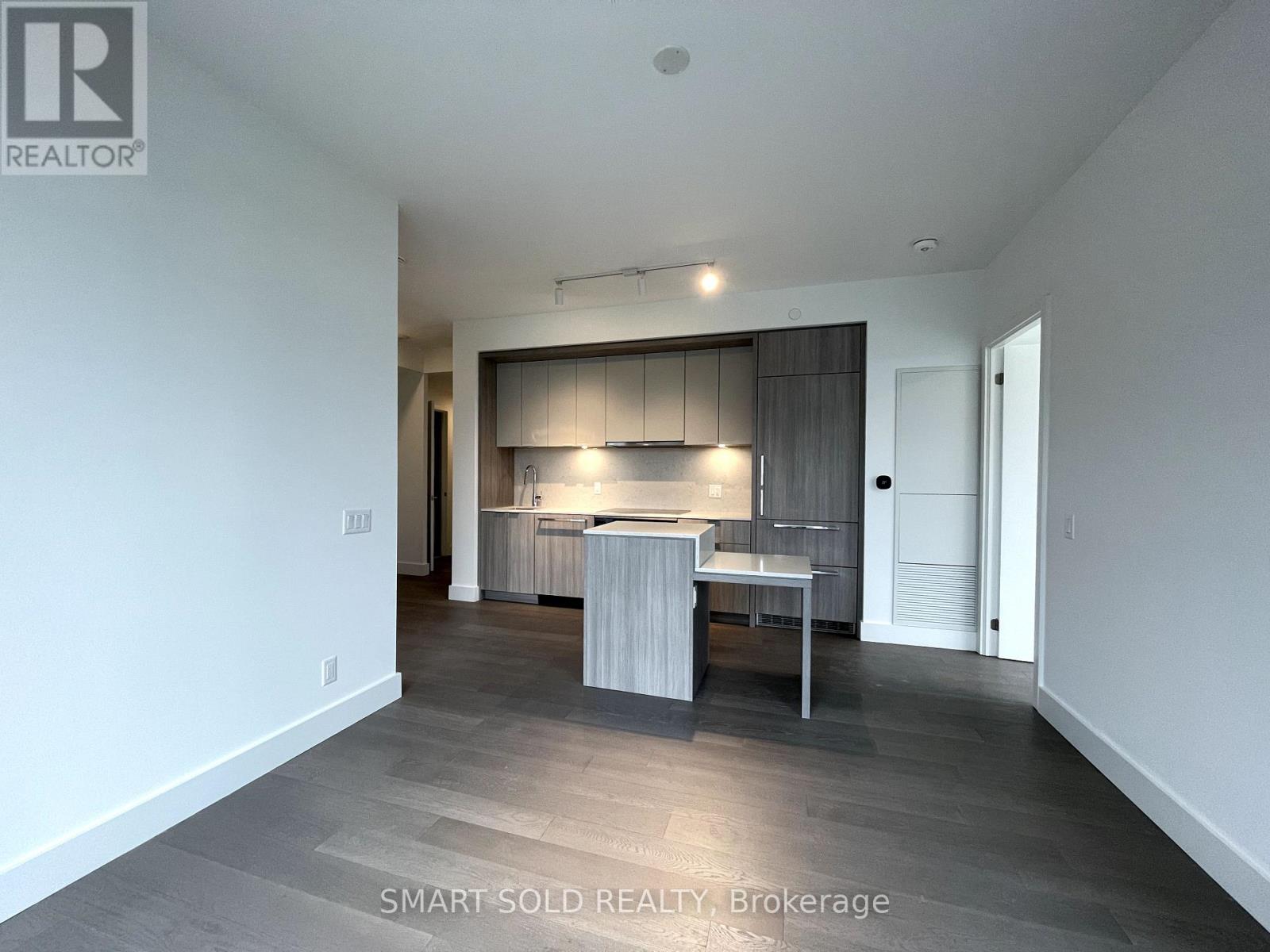 610 - 6 Greenbriar Road E, Toronto, Ontario  M2K 0H6 - Photo 5 - C13846010