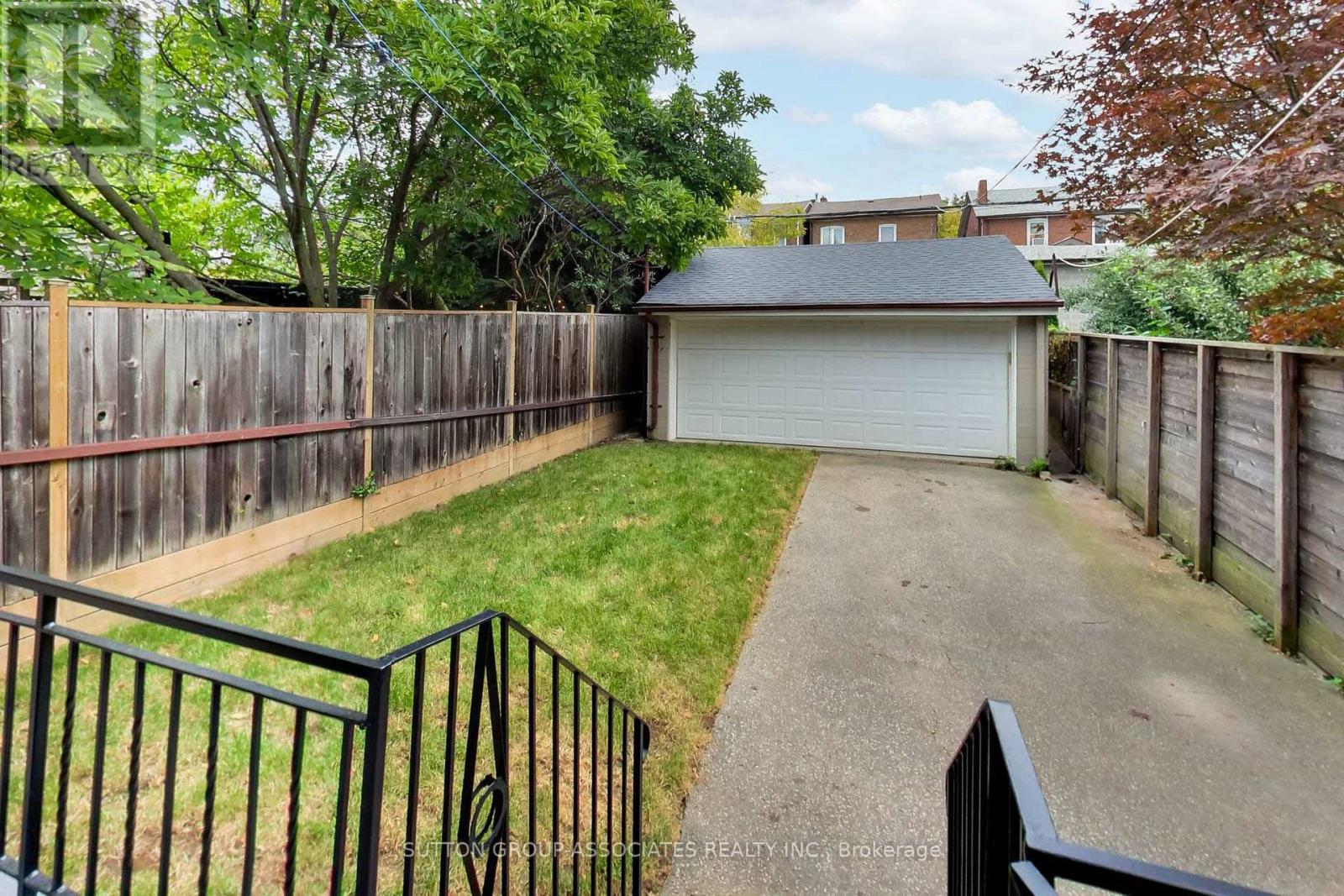 267 Lauder Avenue, Toronto (Oakwood Village), Ontario  M6E 3H5 - Photo 27 - C13846060