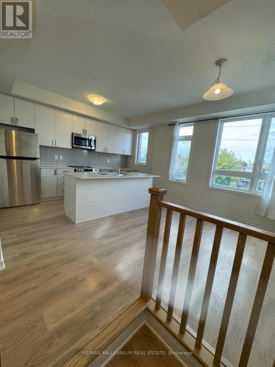 1106 - 1865 Pickering Parkway, Pickering (Village East), Ontario  L1V 0H2 - Photo 3 - E13845980