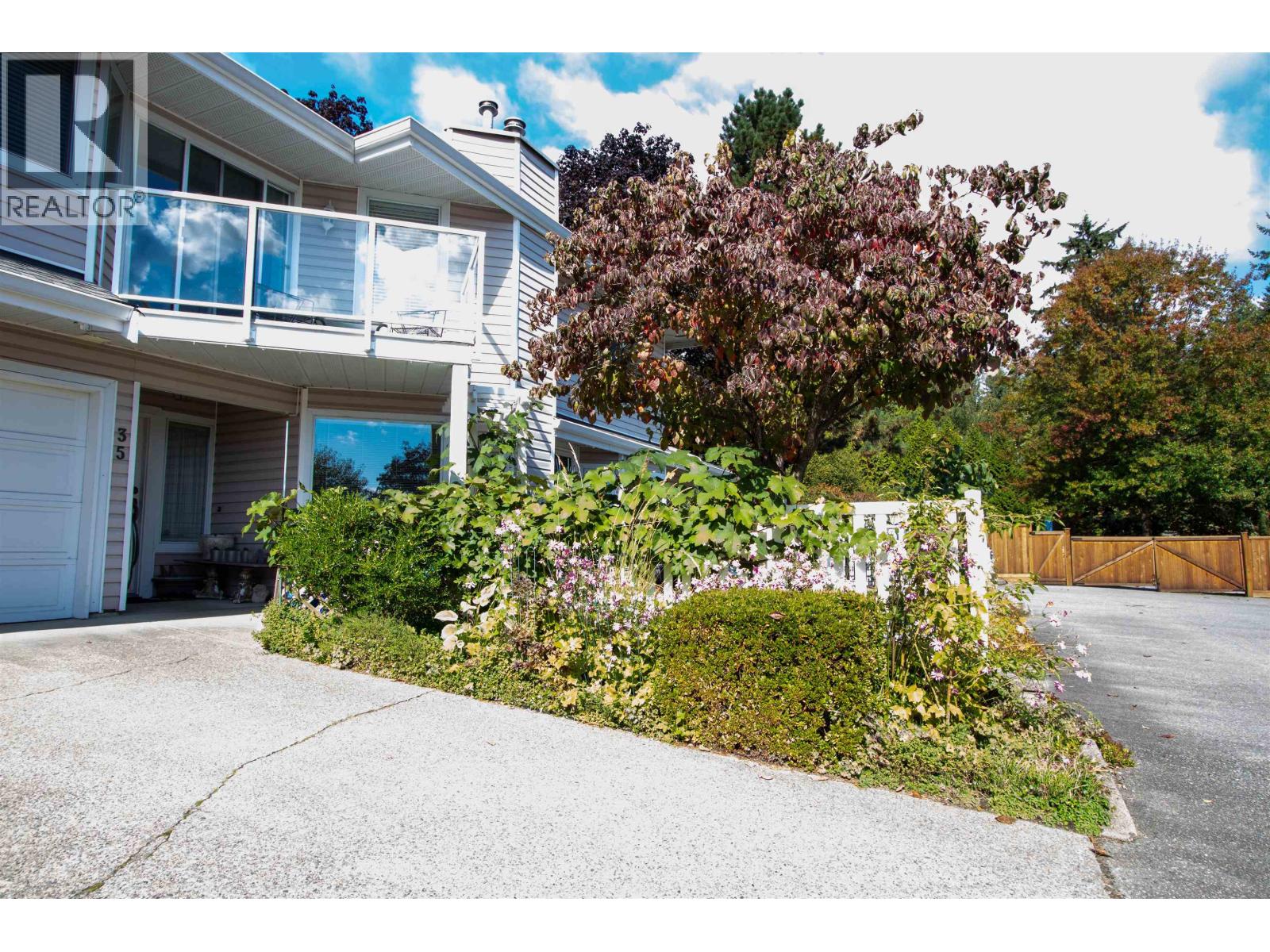 35 1190 Falcon Drive, Coquitlam, British Columbia  V3E 2M4 - Photo 2 - R3170544