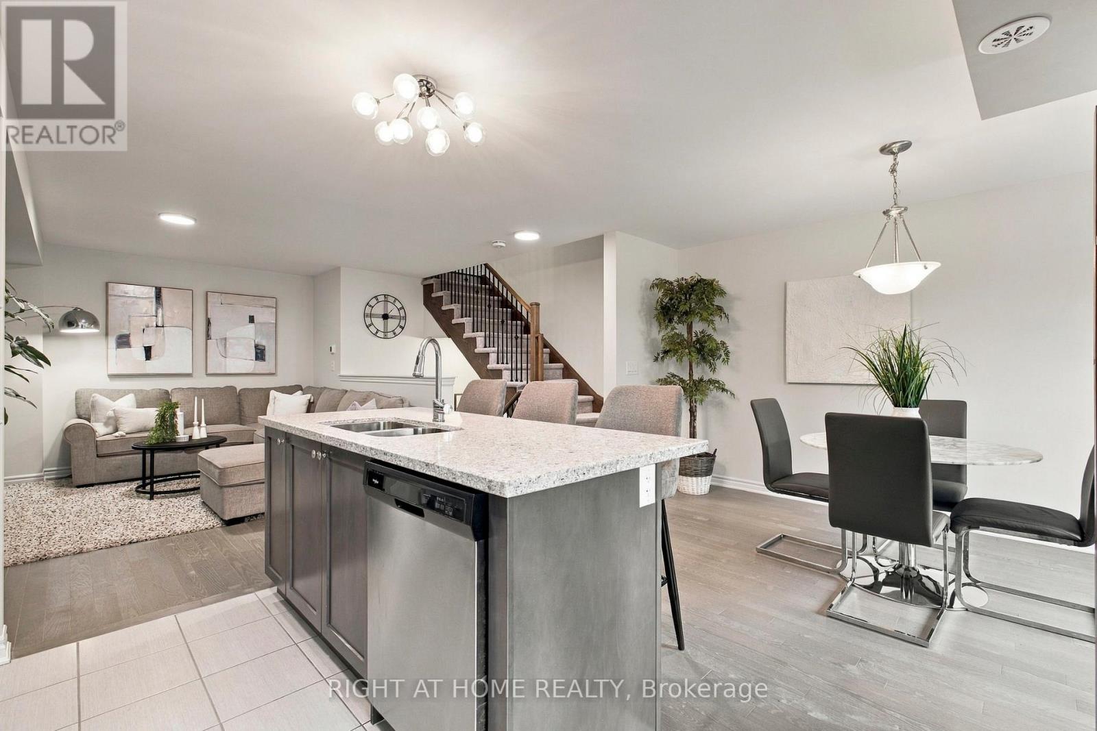 41 Amulet Way, Whitby (Rolling Acres), Ontario  L1R 0R5 - Photo 19 - E13846038
