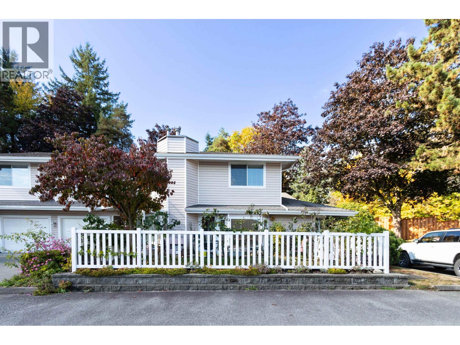 35 1190 FALCON DRIVE, Coquitlam, British Columbia