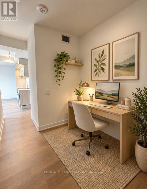 1803 - 448 Burnhamthorpe Road, Mississauga (City Centre), Ontario  L5B 0R4 - Photo 15 - W13845986