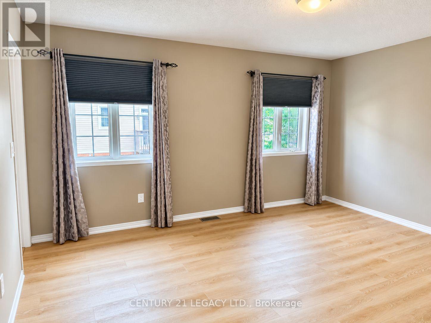 3317 Mikalda Road, Burlington, Ontario  L7M 0K8 - Photo 18 - W13846002