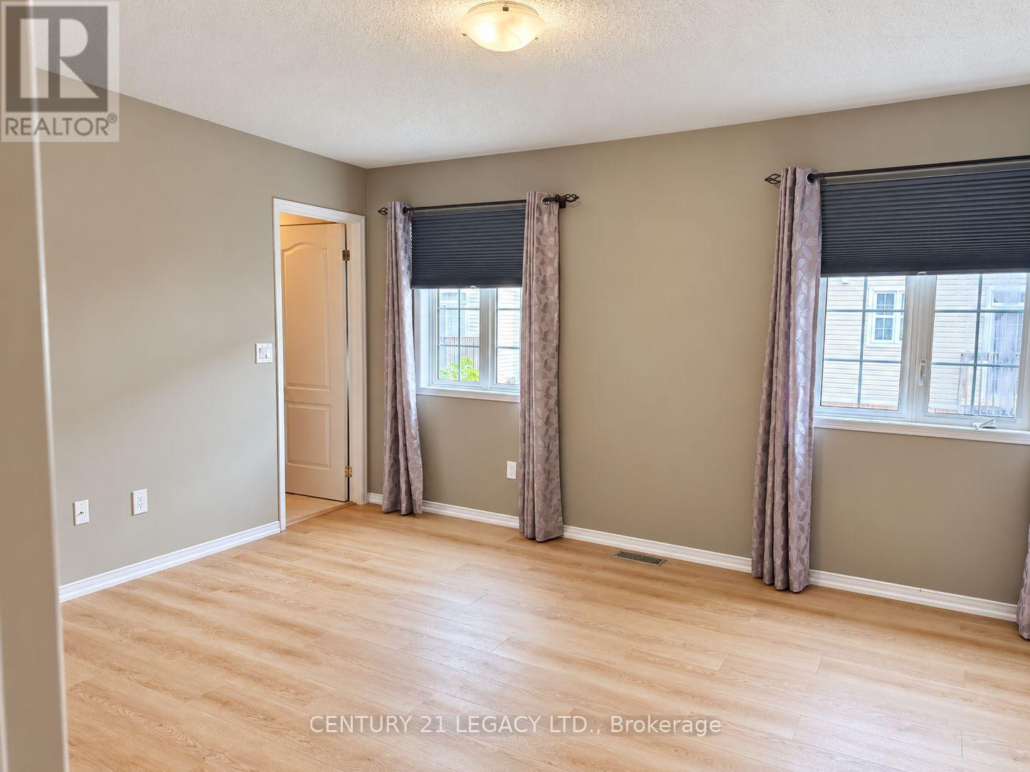 3317 Mikalda Road, Burlington, Ontario  L7M 0K8 - Photo 20 - W13846002