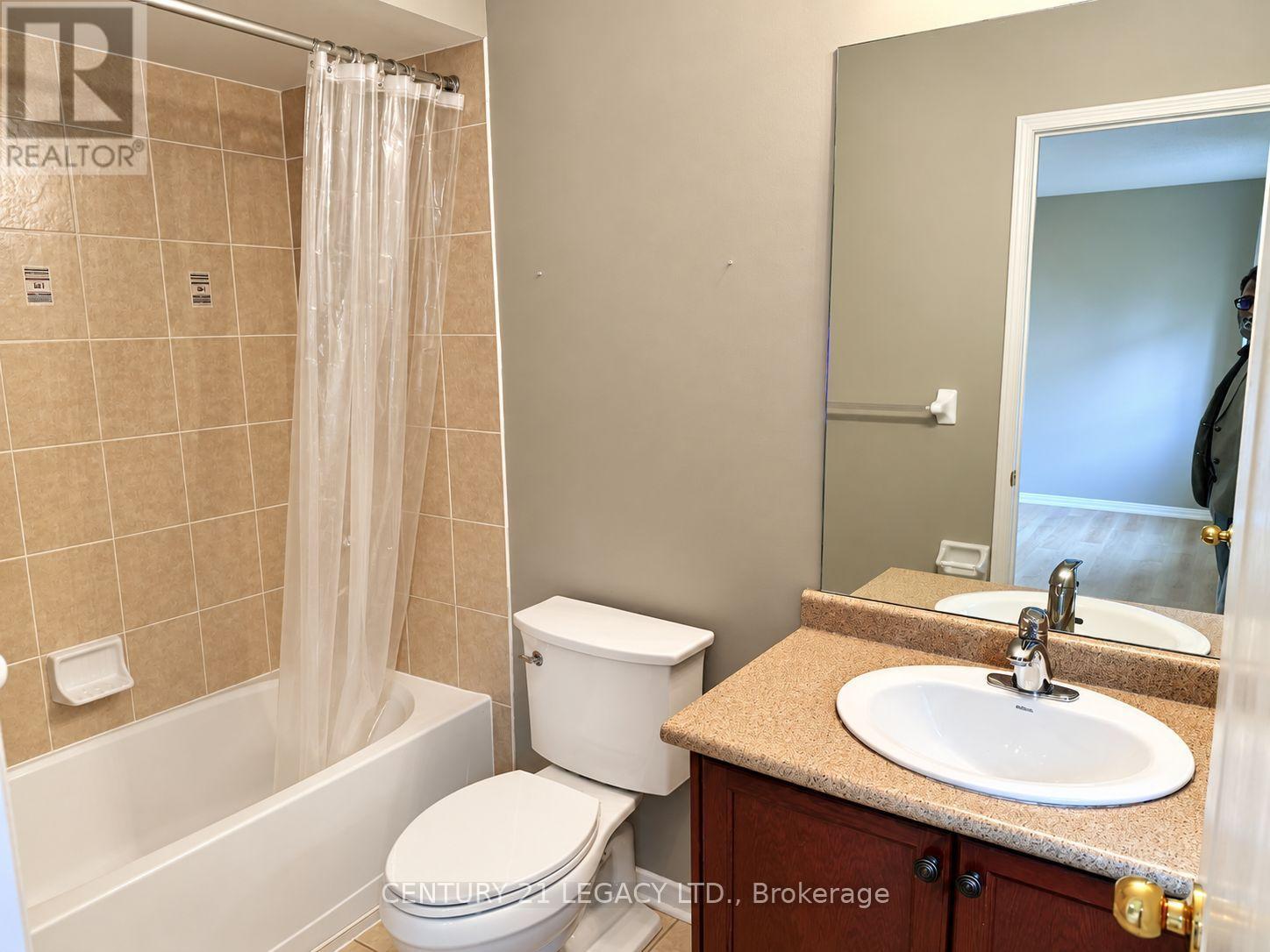 3317 Mikalda Road, Burlington, Ontario  L7M 0K8 - Photo 21 - W13846002