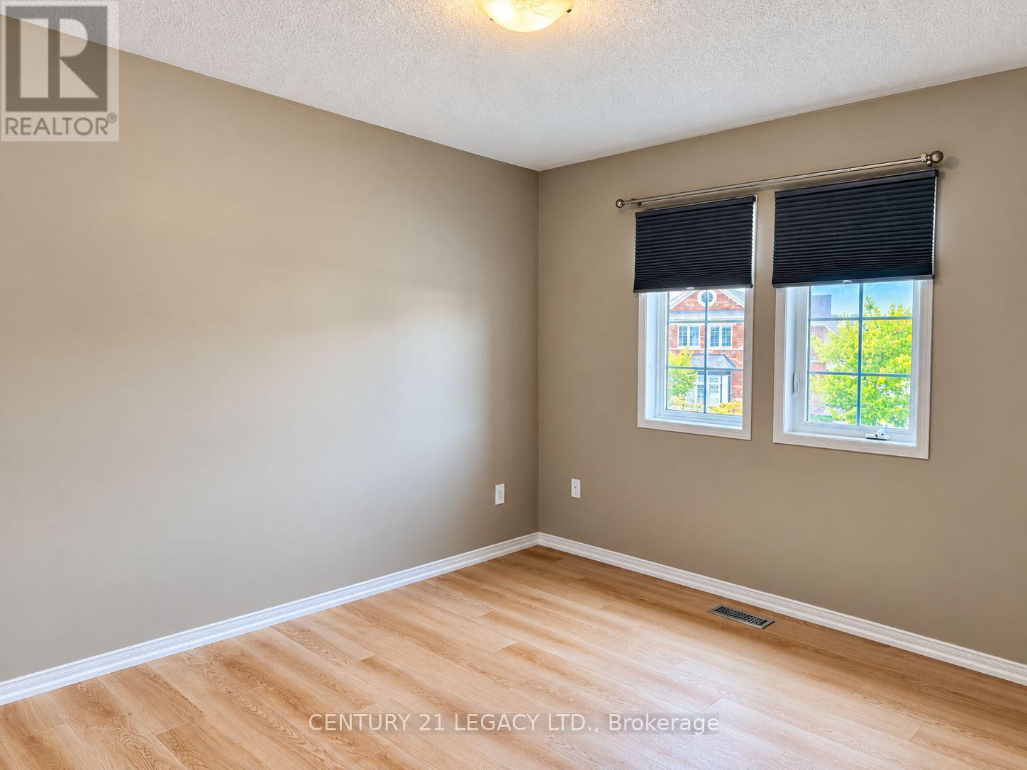 3317 Mikalda Road, Burlington, Ontario  L7M 0K8 - Photo 22 - W13846002