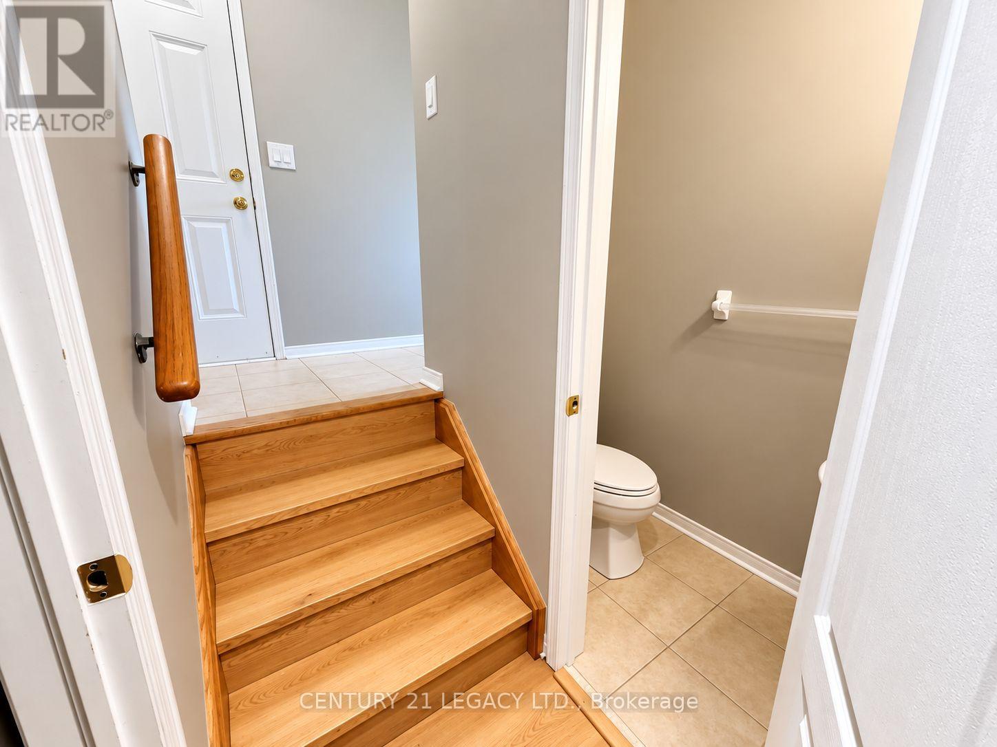 3317 Mikalda Road, Burlington, Ontario  L7M 0K8 - Photo 7 - W13846002