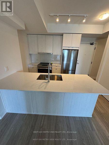 616 - 4130 Parkside Village Drive, Mississauga, Ontario  L5B 3M8 - Photo 3 - W13846004