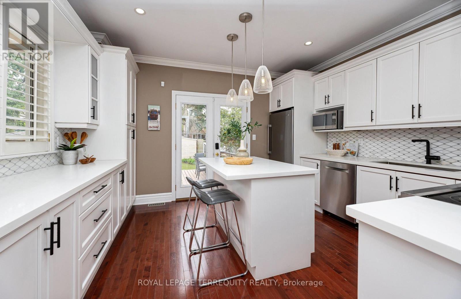 263 Windermere Avenue, Toronto, Ontario  M6S 3K4 - Photo 14 - W13846030