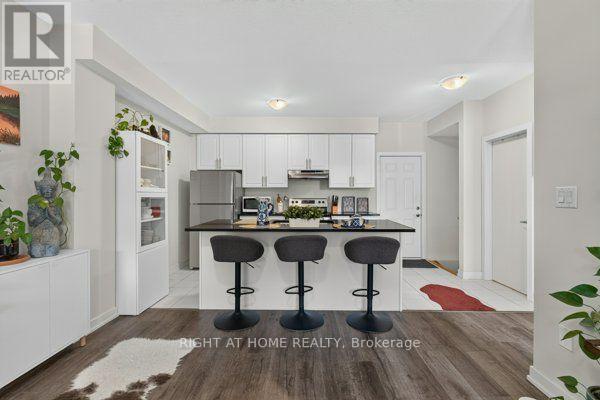 5 - 590 North Service Road, Hamilton, Ontario  L8E 0K5 - Photo 13 - X13845978