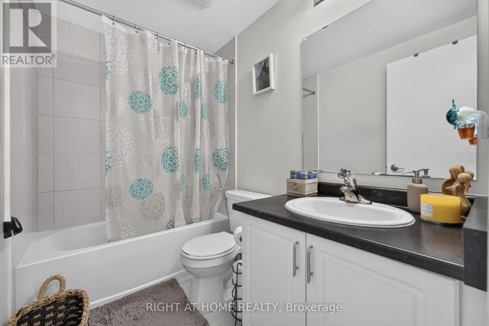 5 - 590 North Service Road, Hamilton, Ontario  L8E 0K5 - Photo 19 - X13845978