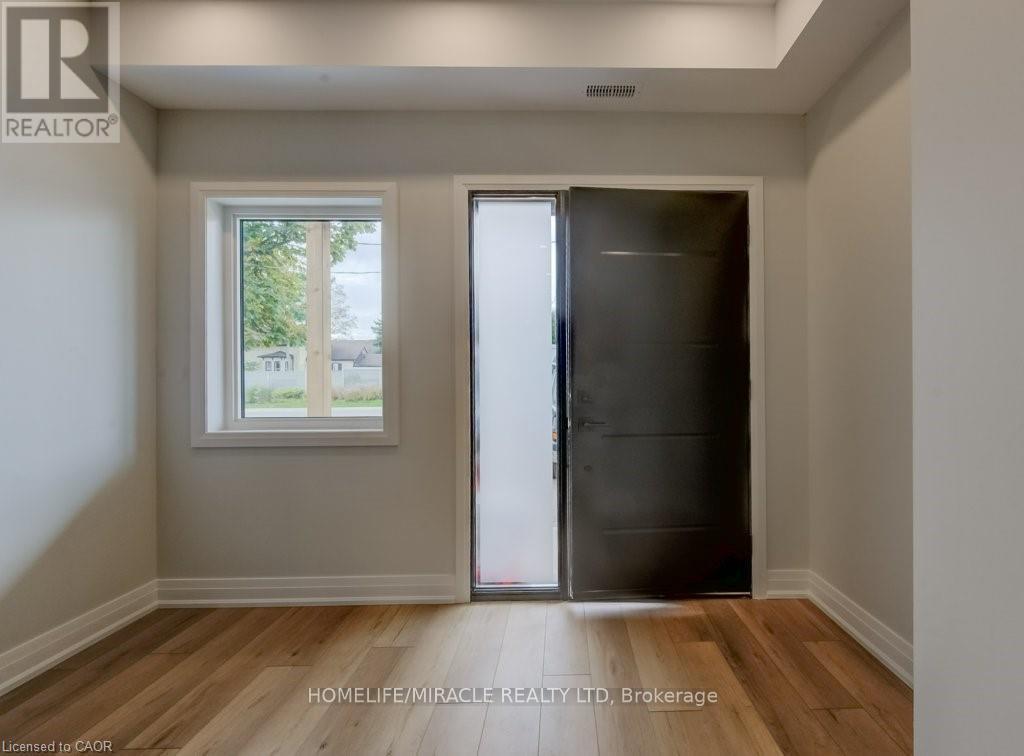 Upper - 160 Weber Street W, Kitchener, Ontario  N2H 4A4 - Photo 45 - X13846048
