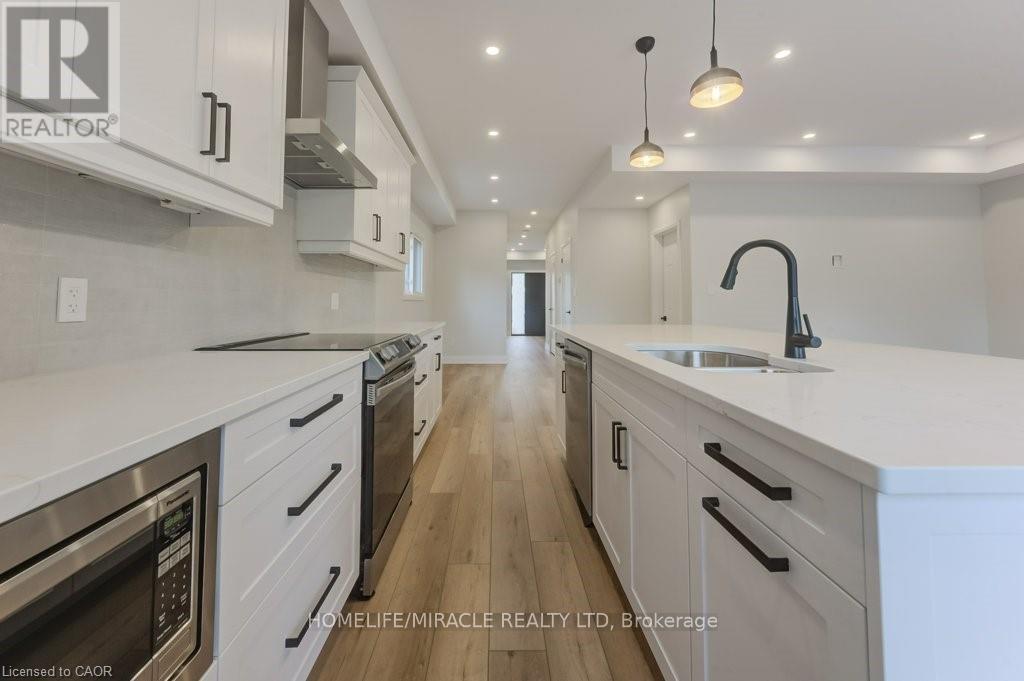 Upper - 160 Weber Street W, Kitchener, Ontario  N2H 4A4 - Photo 50 - X13846048
